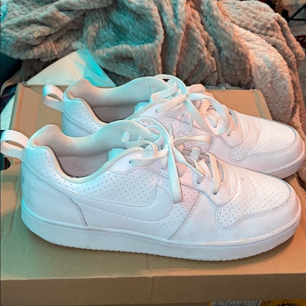 Women’s White Nike Court Borough Low Shoes